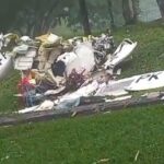 Pesawat jatuh di BSD Tangsel, pilot dikabarkan tewas di tempat